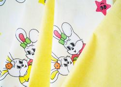 Бебешки / детски спален комплект Весели зайчета и патешко жълто